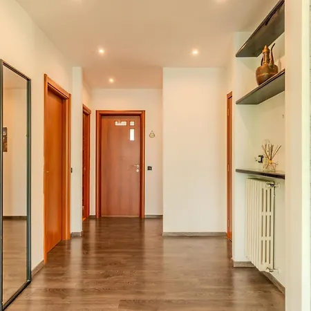 Iris By Interhome Lejlighed