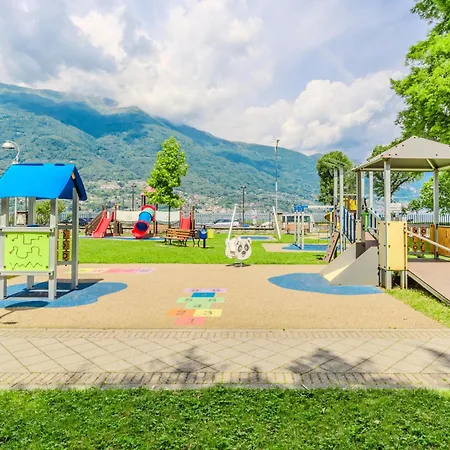 Iris By Interhome דרביו