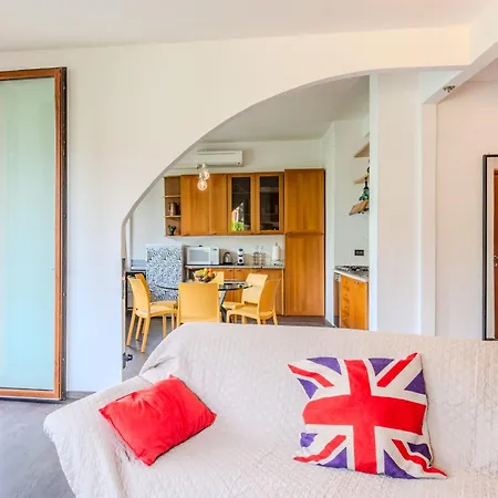 Iris By Interhome * Dervio