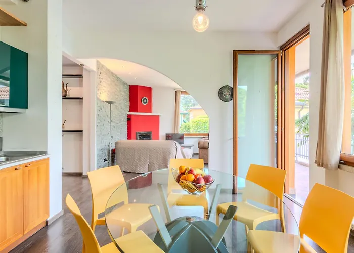 Iris By Interhome Appartamento