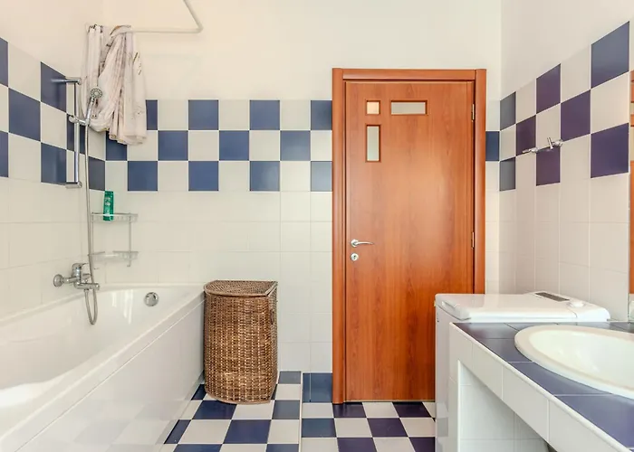 Iris By Interhome Appartement Dervio