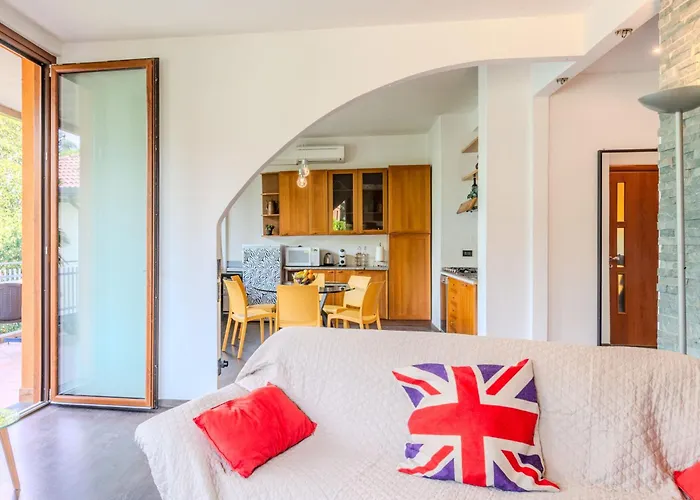 Iris By Interhome * Dervio